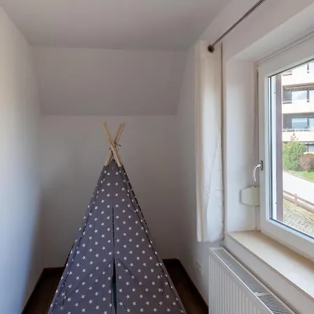 Wandernest Mit Garten Und Grill